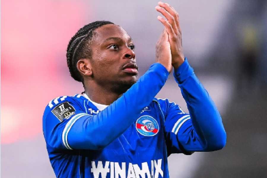Martial Godo a lEurope à ses pieds – Lanalyse de Marc Zoro Martial Godo a lEurope à ses pieds – Lanalyse de Marc Zoro